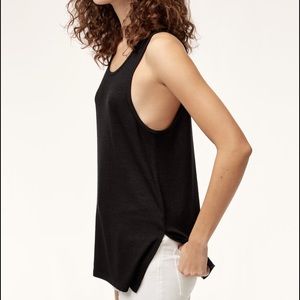 Aritzia - Wilfred Free burgundy tank